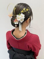 トルネード(TORNADO)&nbsp;袴ヘア水引きアレンジ金箔ヘア卒業式ヘア丸顔面長ベース顔 K0928