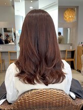 クーラ(Cura) 【夏イチオシ！】コテ巻き風パーマ・チェリーレッドカラー