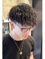 ブルニール 心斎橋(BLEUNIR)&nbsp;ソフトツイストスパイラルパーマツーブロックニュアンスマッシュ