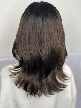 エニー 栄(Any) 艶感オリーブブラウン