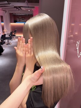 ダズリングディア(Dazzling Deer) ホワイトミルクティー/ミルクティーグレージュ/ロング/夏