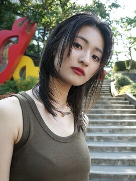 ランプ 代官山(the lamp) 20代大人美人美髪艶カラー透明感ダークトーンセミロングレイヤー