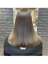 シダ(sida SAIIN)&nbsp;オリーブグレージュ