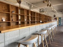 ブランチ サニー(brancH sunny)の雰囲気（待合でゆっくりとした時間を）