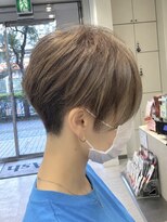 アッシュ 横浜西口店(Ash)&nbsp;横浜ショート刈り上げ女子レディース2ブロック