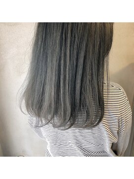 ミント(mint) ＊冬もクールなアッシュ派へ！スノーグレー＊