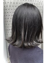 ヘア デザイン クランプ フロント(Hair Design CLAMP front) モノトーングレージュ