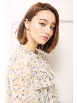 クラッチ ユニ(CLUTCH uni) くびれミディナチュラルワンカールボブb7