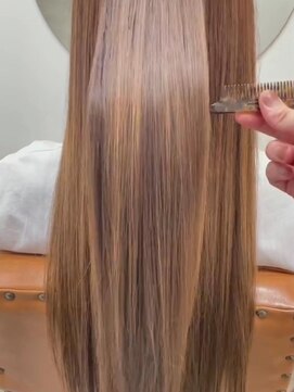 スアバイキキ(SuA by kiki.) レイヤーボブ/外ハネボブ/大人ショート/ニュアンスカラー[千葉]