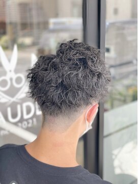 ラウド(Laude) ☆強めツイストパーマ☆