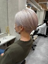 シアン(CYAN)&nbsp;#White#beige#breach