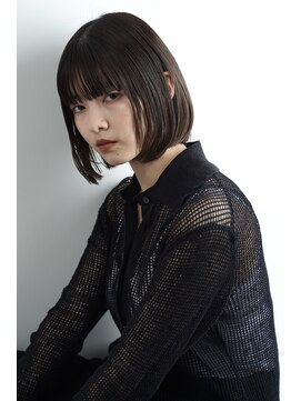 ラダ(Lada) ボブ ヘイリーボブ 切りっぱなしボブ 暗髪 20代30代40代