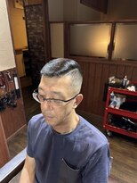 カットスペース キャロル(CUT SPACE CAROL) 震災刈りスキンフェード