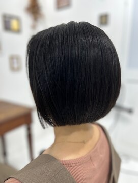 アス(Us) ストレートボブ