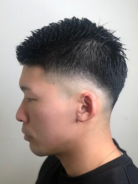 アルカナ(Arcana) 大人向け◎刈り上げフェードスタイル◎