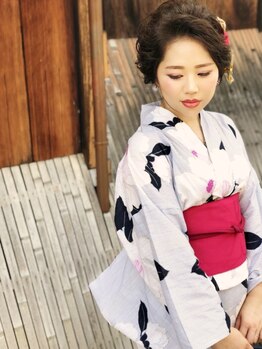 ヘアメイク ゼロサンヨンゴ(Hair Make 0345)の写真/【着付けルーム完備】《ヘアセットと浴衣の着付け¥8000》が50分で完成♪夏の特別なイベントを可愛く演出♪