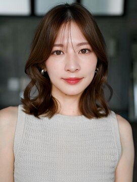 レノラ 本町(LENORA) ☆フェミニンロング大人かわいいぱっつん前髪レイヤーカット小顔