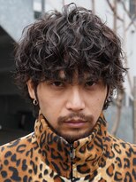 フィフス 原宿(fifth)&nbsp;原宿シャドウパーマメンズカットラウンドマッシュ波巻きツイスパ