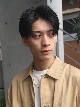 アコロン(acoron.) カット/センターパート/池袋メンズカット