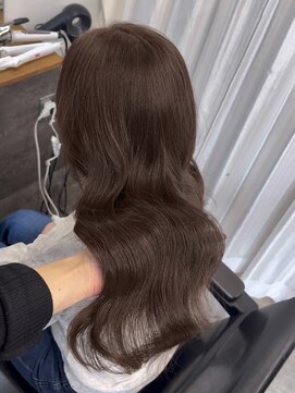 ベガ 福岡天神(VEGA) ブリーチなしダブルカラーで柔らかブラウン