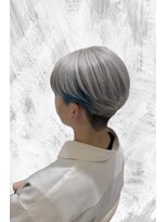 円(en)&nbsp;シルバー×ライトブルーインナーカラー／八幡／本八幡