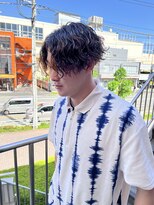 ラヴィット 横浜店(LUVIT)&nbsp;ツイストスパイラルパーマ センターパート メンズパーマ 横浜