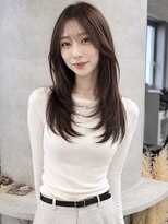ラナ 新宿(lana)&nbsp;新宿駅/20代30代/韓国レイヤーカット【髪質改善/前髪/顔まわり】