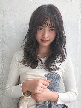 ルティア(Lutia) グレージュカラー シースルーバング