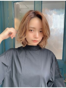 マリアバイアフロート(Maria by AFLOAT) 【shige】アッシュブラウンネオウルフ毛先パーマ外ハネボブ