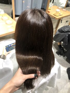 リーオオサカ(Lee Osaka) チョコレートブラウン/kana