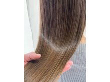 ファルベ(hair&make farbe)