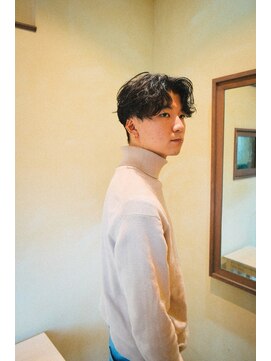 ナリバイバロレ(nari by Valore) センターパート