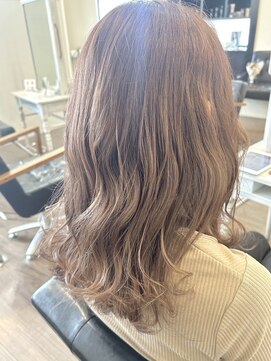 ヘアーメイク ヴェルダ(Hair make VERDA) ミディアムベージュ