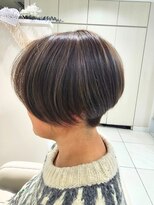 アッシュ 二俣川南口店(Ash)&nbsp;◆30代40代/グレージュぼかし/前下がり2ブロックショートUP