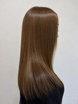 ルリアン(Le Lian)の写真/クセや広がりにお悩みの方必見！髪質改善×ダメージレスで理想のストレートヘアを手に入れて♪