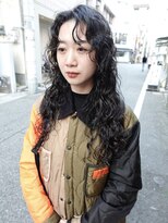 エヴリンアンドペイジ(Evelyn&paige) ニュアンスパーマ/くるくるパーマ【神戸元町/水原】