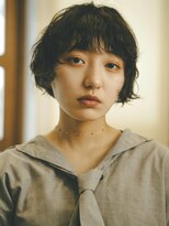 グラニュー(granew) ラフに動く抜け感ショート