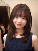 顔周りレイヤーカットくびれヘアミルクティーベージュカラー韓国