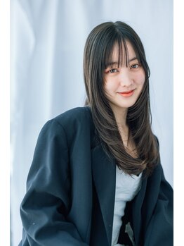 マハロバイカレラ 亀有(MAHARO by KARERA)の写真/年齢を感じさせないエイジレスな艶髪。繰り返すほど美しさが増す髪質改善縮毛矯正でいつまでも美しい髪に♪