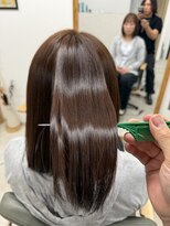 ホロ(holo-) つるりんちょ縮毛矯正|艶髪ストレートボブ
