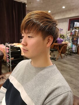 ヘアートランプ(hair trump) メンズ◆刈り上げツーブロ◆アッシュで黄ばみを抑えたカラー