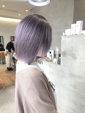 リリ(Riri) ホワイトラベンダー