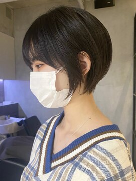 エリマ 調布(elima) 長め丸みショートボブ 黒髪 学校や仕事で厳しい方もOK