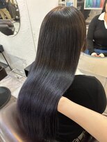 ラビス(Lovis)&nbsp;ハッシュカット/フルバング/似合わせカット/レッドブラウン