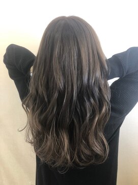 クプア 柏(kupua) エアリーロング/切りっぱなしボブ/ピンクブラウン/美髪[柏駅]