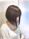 前下がりボブ