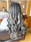 ホワイトバレイヤージュ
