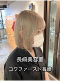 長崎 パツっとボブ ホワイトベージュ