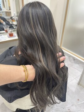 アストレアバイニケ(ASTRAEA by nike) グレージュハイライト