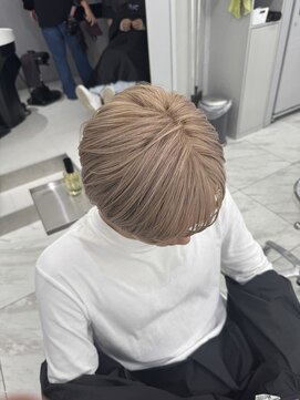 ヴァイス 新宿店(VAICE) ミルクティーベージュ